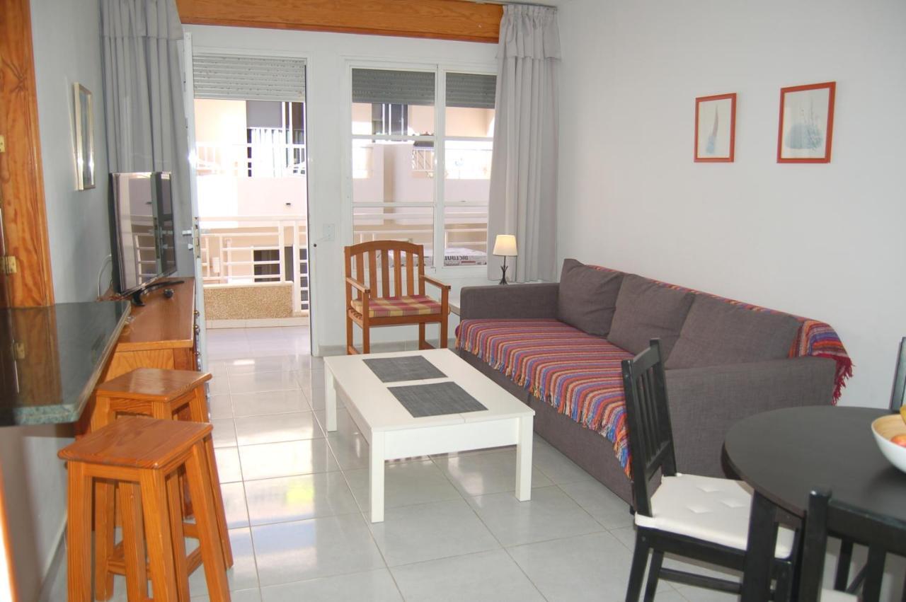 Apartamentos Los Laureles El Médano Dış mekan fotoğraf