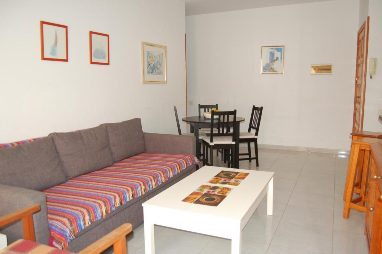 Apartamentos Los Laureles El Médano Dış mekan fotoğraf