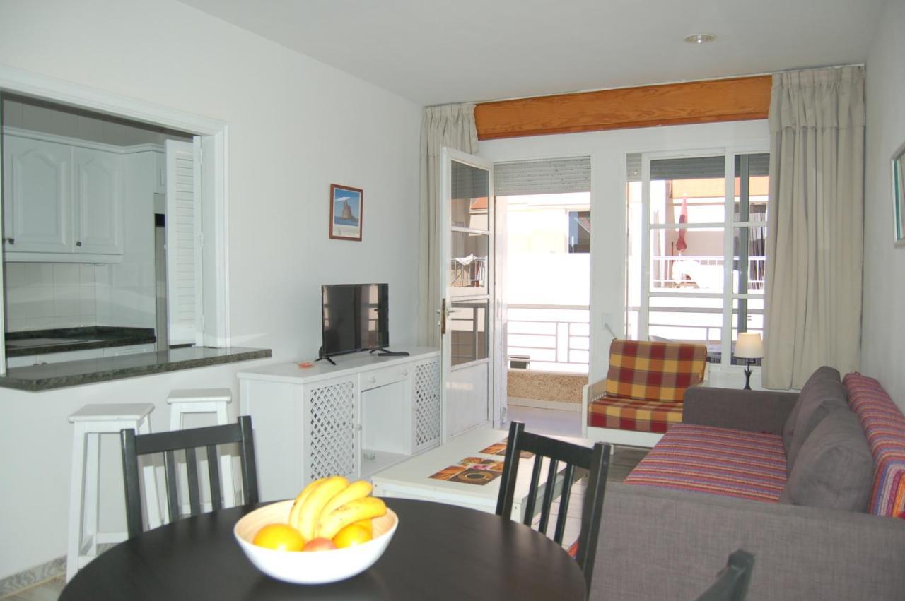 Apartamentos Los Laureles El Médano Dış mekan fotoğraf