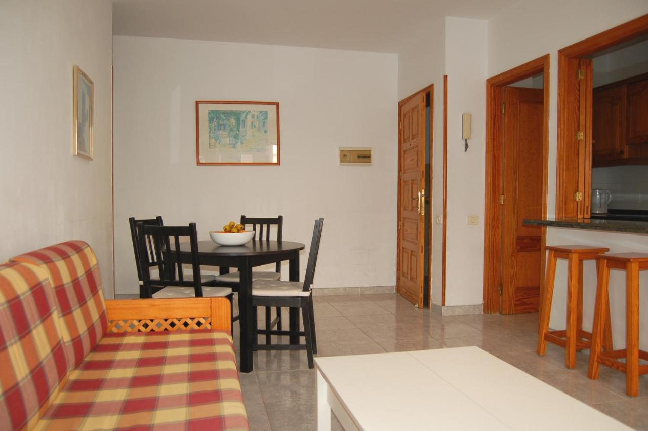 Apartamentos Los Laureles El Médano Dış mekan fotoğraf