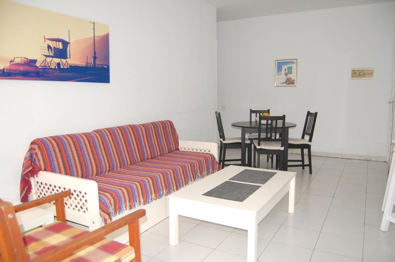 Apartamentos Los Laureles El Médano Dış mekan fotoğraf