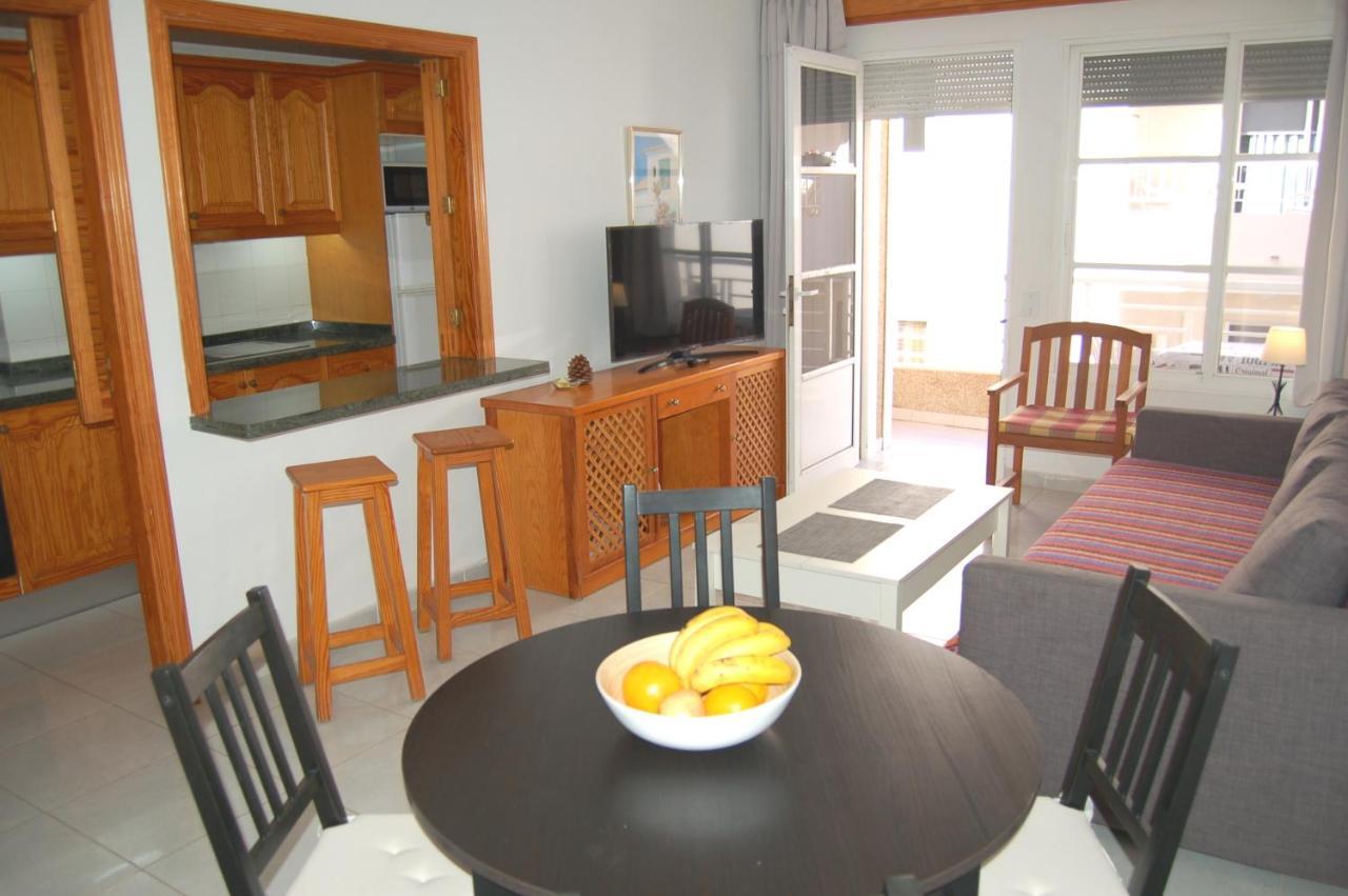 Apartamentos Los Laureles El Médano Dış mekan fotoğraf