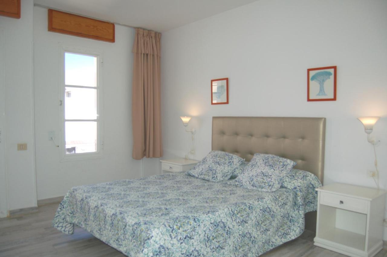 Apartamentos Los Laureles El Médano Dış mekan fotoğraf