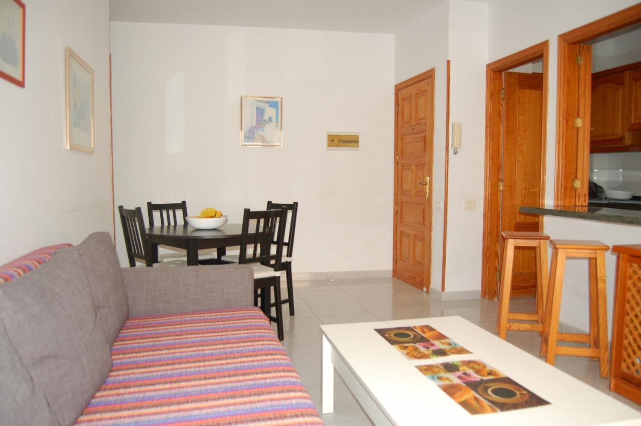 Apartamentos Los Laureles El Médano Dış mekan fotoğraf
